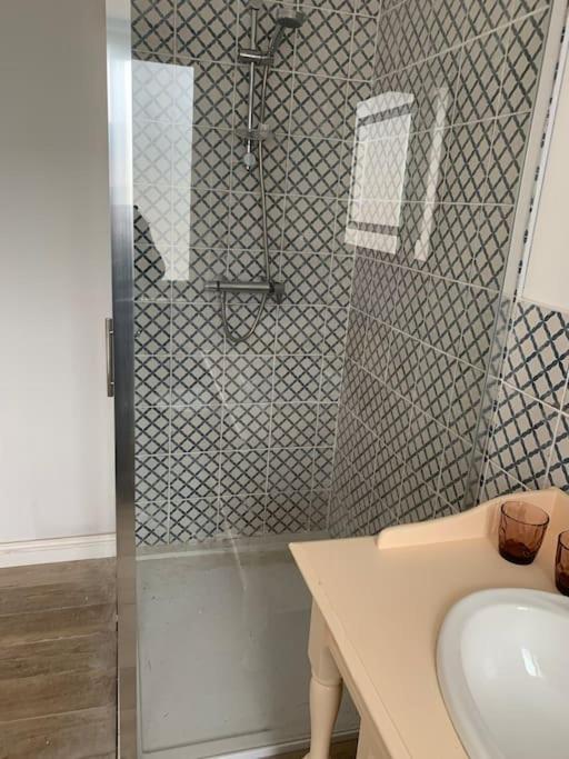 Cottage With Outstanding Views Velindre  المظهر الخارجي الصورة